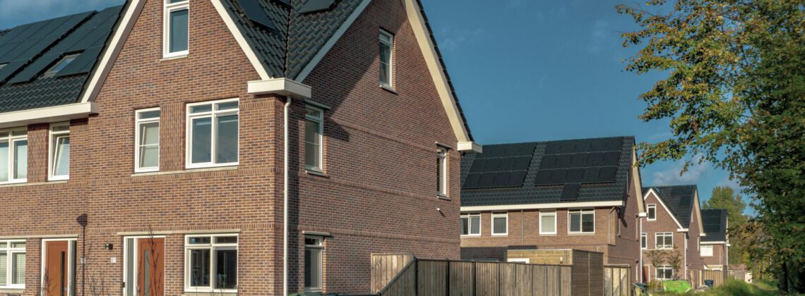 huis met zonnepanelen